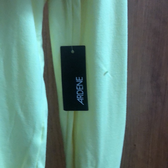 Ardene cropped shirt - Picture 4 of 5